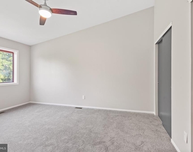 8018 Valley Manor Road - Photo Thumbnail 41