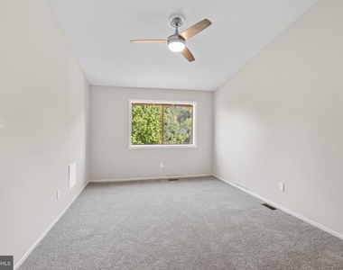 8018 Valley Manor Road - Photo Thumbnail 44