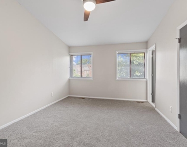 8018 Valley Manor Road - Photo Thumbnail 32