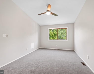 8018 Valley Manor Road - Photo Thumbnail 43