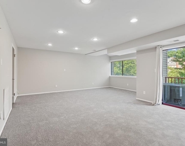 8018 Valley Manor Road - Photo Thumbnail 20