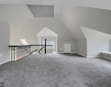 1727 Magnolia Avenue - Photo Thumbnail 20
