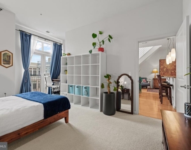 1209 N Charles Street - Photo Thumbnail 22