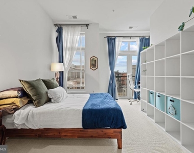 1209 N Charles Street - Photo Thumbnail 21