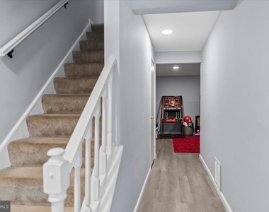 1754 Castleford Square - Photo Thumbnail 4