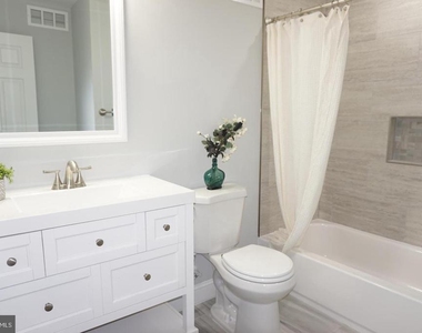 295 Overleaf Court - Photo Thumbnail 11