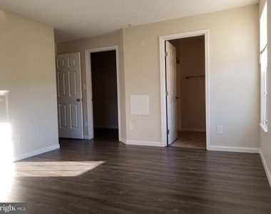 696 Winding Stream Way - Photo Thumbnail 16