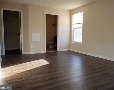 696 Winding Stream Way - Photo Thumbnail 14