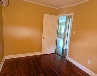 53 O'daniel Avenue - Photo Thumbnail 8