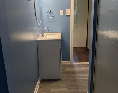 53 O'daniel Avenue - Photo Thumbnail 10