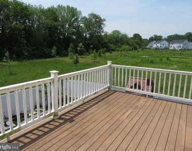 220 Jenny Drive - Photo Thumbnail 13