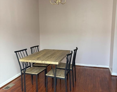 384 Braddock Road - Photo Thumbnail 7