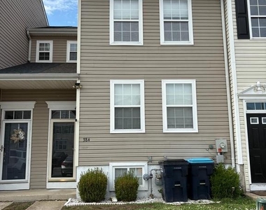 384 Braddock Road - Photo Thumbnail 1