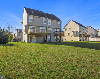311 Paradee Drive - Photo Thumbnail 1