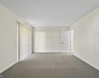 311 Paradee Drive - Photo Thumbnail 22