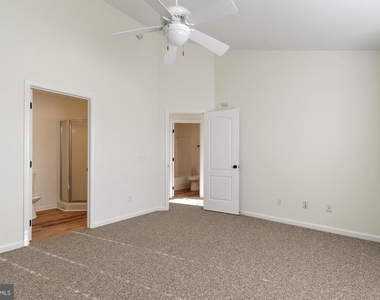 311 Paradee Drive - Photo Thumbnail 17