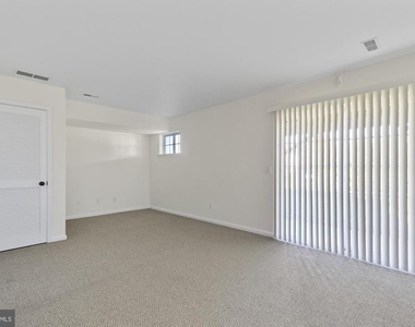 311 Paradee Drive - Photo Thumbnail 21