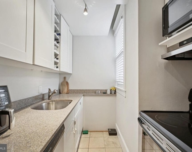 1511 22nd Street Nw - Photo Thumbnail 5