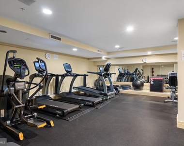 915 E Street Nw - Photo Thumbnail 12