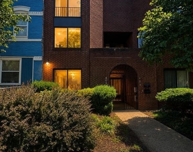 406 15th Street Se - Photo Thumbnail 2