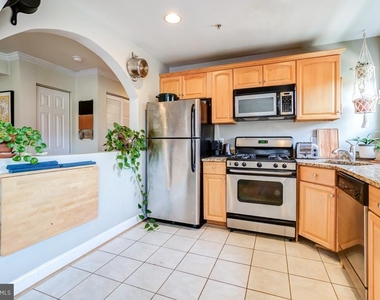401 Evarts Street Ne - Photo Thumbnail 13