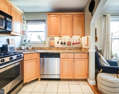 401 Evarts Street Ne - Photo Thumbnail 14