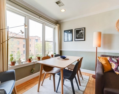 401 Evarts Street Ne - Photo Thumbnail 8