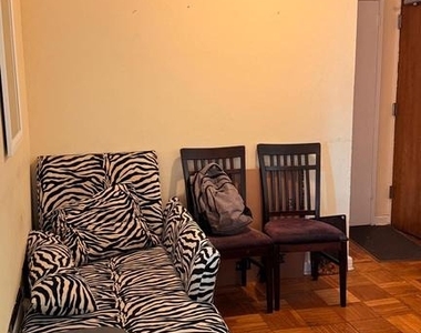 2141 I Street Nw - Photo Thumbnail 2
