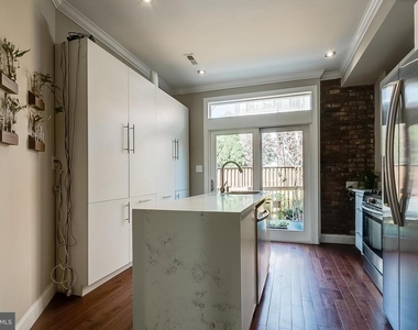 2030 Flagler Place Nw - Photo Thumbnail 22