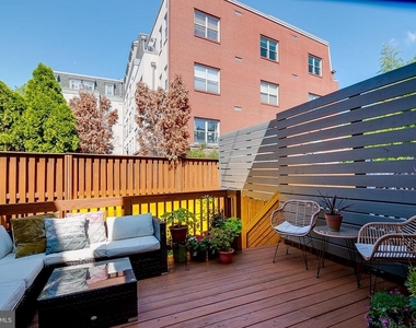 2030 Flagler Place Nw - Photo Thumbnail 45