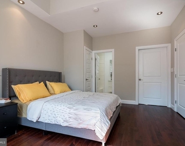 2030 Flagler Place Nw - Photo Thumbnail 31