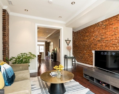 2030 Flagler Place Nw - Photo Thumbnail 10