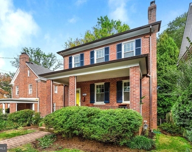 5923 33rd Street Nw - Photo Thumbnail 2