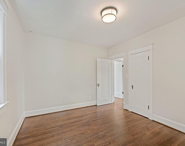 5923 33rd Street Nw - Photo Thumbnail 20