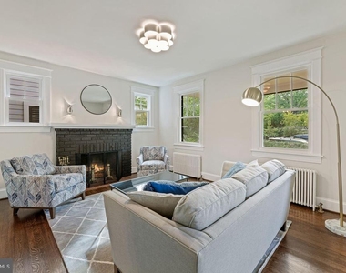 5923 33rd Street Nw - Photo Thumbnail 7
