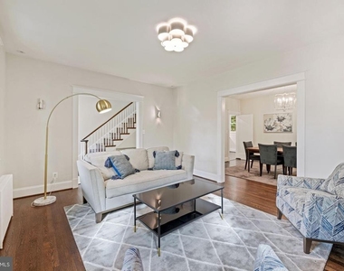 5923 33rd Street Nw - Photo Thumbnail 8