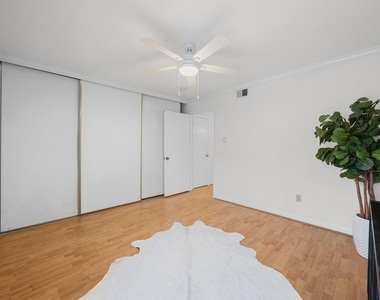 4159 Steck Ave - Photo Thumbnail 21
