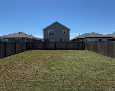 6915 Tiznow Ln - Photo Thumbnail 34