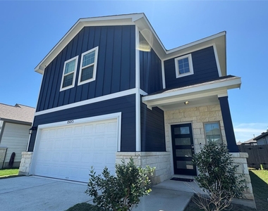 6915 Tiznow Ln - Photo Thumbnail 39