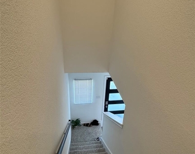 6915 Tiznow Ln - Photo Thumbnail 25
