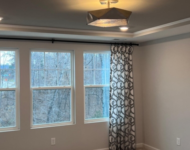 6422 Coda Court - Photo Thumbnail 13