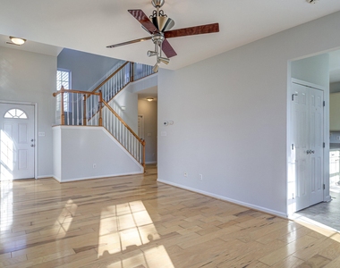 105 Otter Crest Way - Photo Thumbnail 7