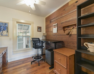 4408 Avenue C Ave - Photo Thumbnail 16