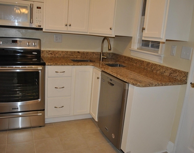 1036 Nichols Drive - Photo Thumbnail 12