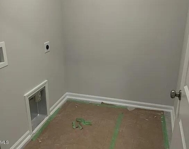 956 Maple Branch Circle - Photo Thumbnail 23