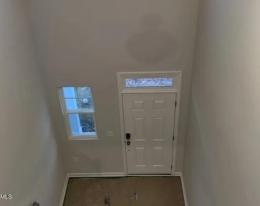 956 Maple Branch Circle - Photo Thumbnail 10