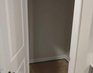 956 Maple Branch Circle - Photo Thumbnail 29