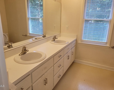 4009 Omer Lane - Photo Thumbnail 21