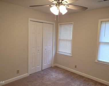 4009 Omer Lane - Photo Thumbnail 16