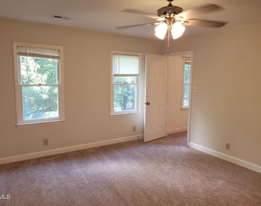 4009 Omer Lane - Photo Thumbnail 13